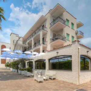 Blu Mare Aparthotel Pietra Ligure