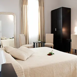 3* Bed & Breakfast Operà
