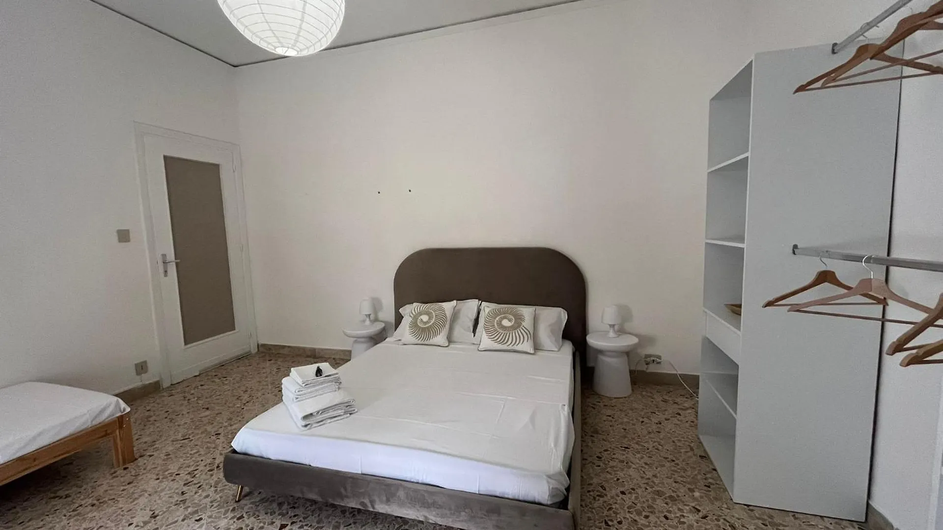 Casa Dei Nonni Di Yuri Bed & Breakfast Palermo Italy