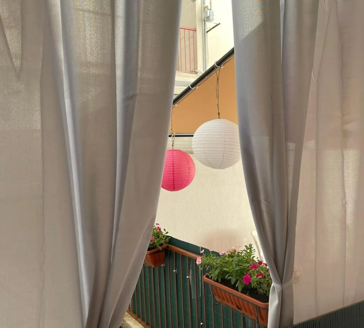Casa Dei Nonni Di Yuri Bed & Breakfast Palermo 0*,  Italy